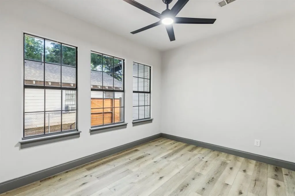 810 S Montclair Avenue