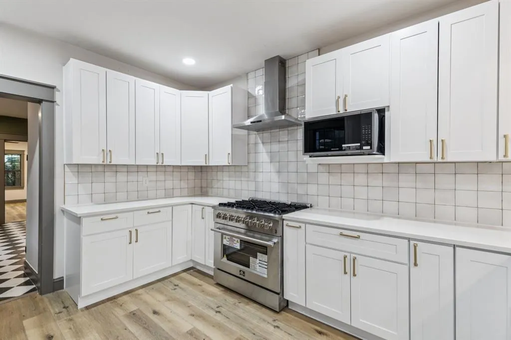810 S Montclair Avenue
