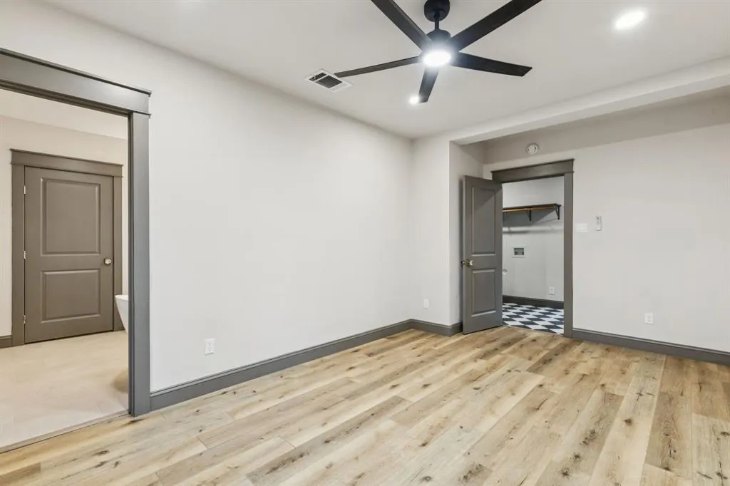 810 S Montclair Avenue