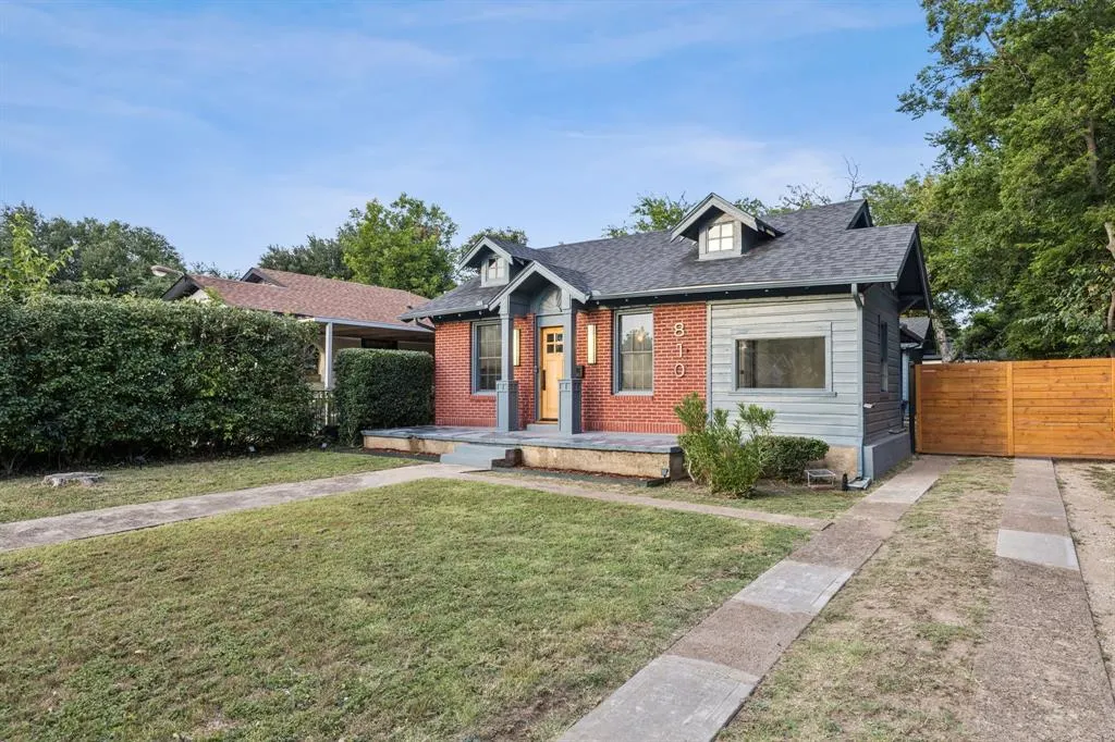 810 S Montclair Avenue