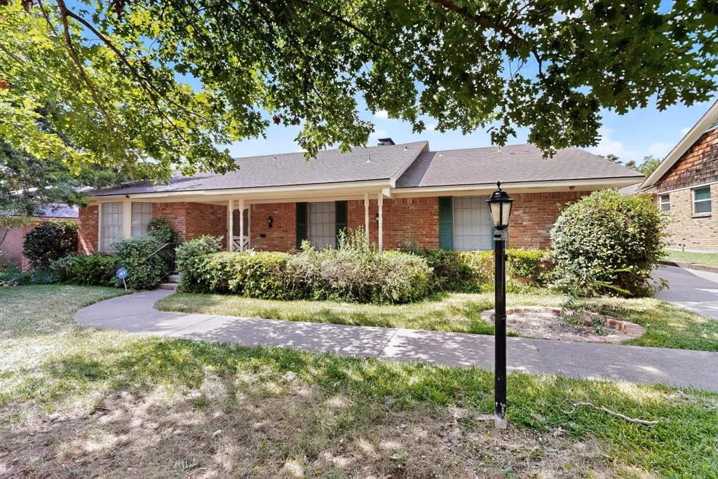 10533 Silverock Drive