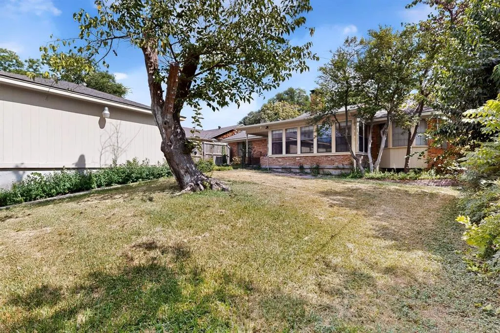 10533 Silverock Drive