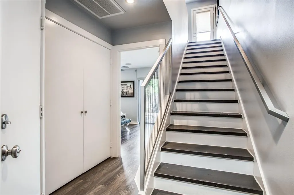 4213 Dickason Avenue, #10
