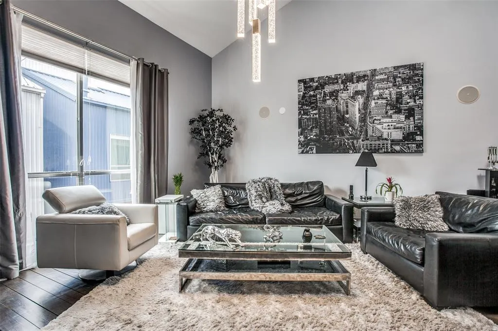 4213 Dickason Avenue, #10