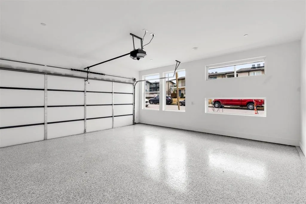 604 N Ewing Avenue, #105