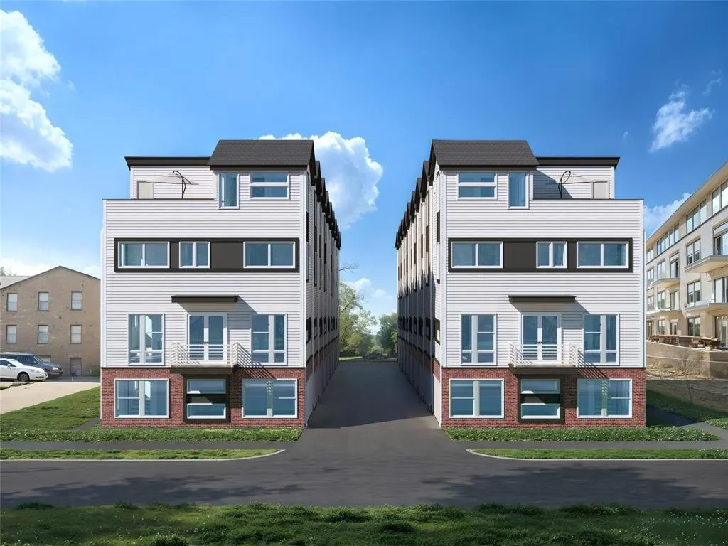 604 N Ewing Avenue, #105