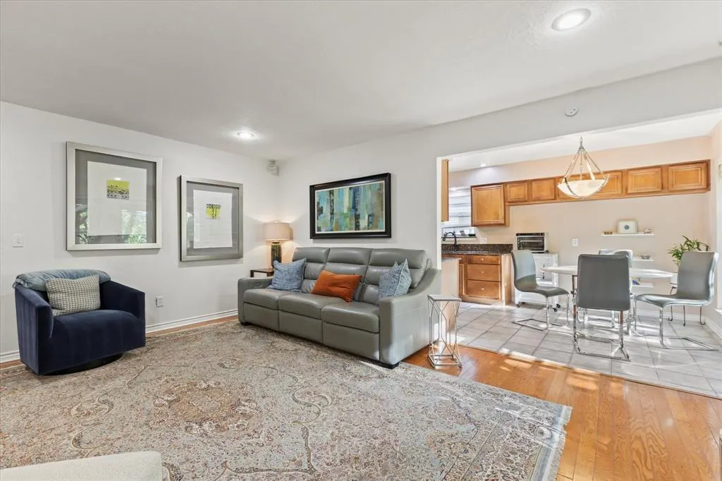 407 Valley Cove Drive