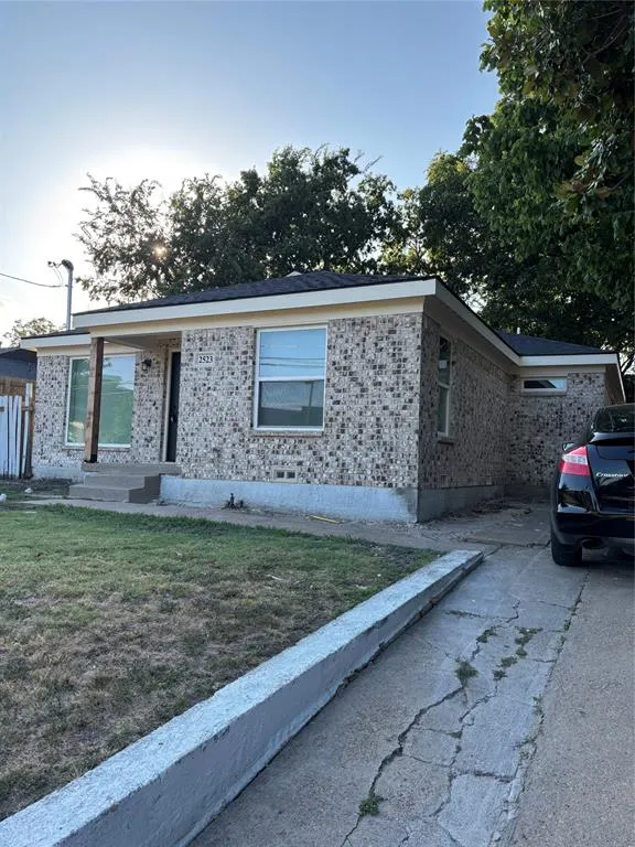 2523 Amelia Street
