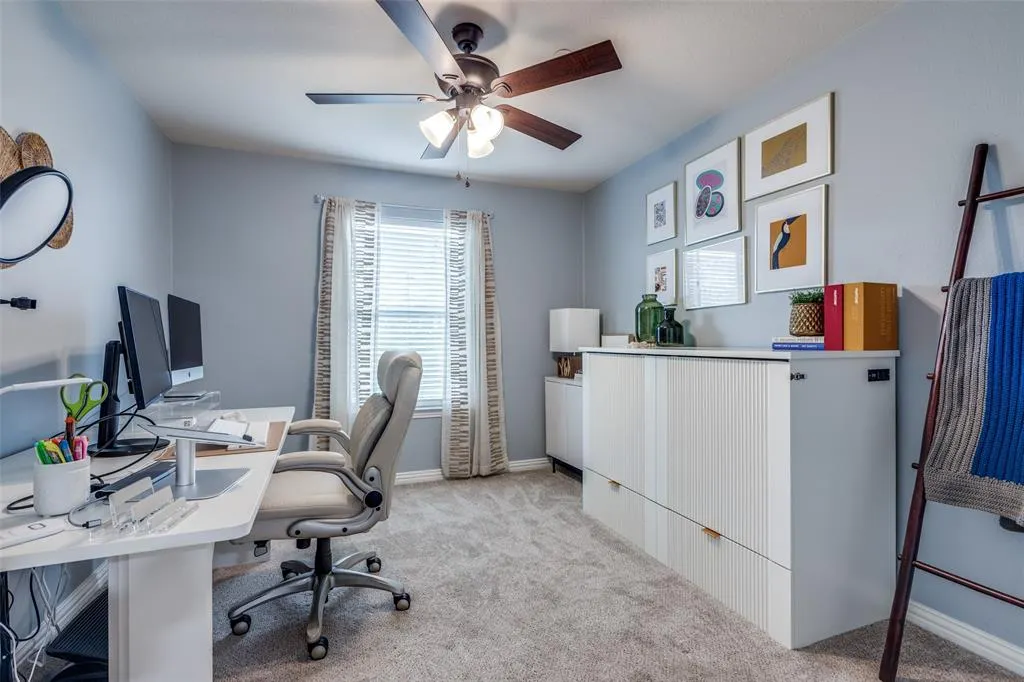 3341 Paisano Trail