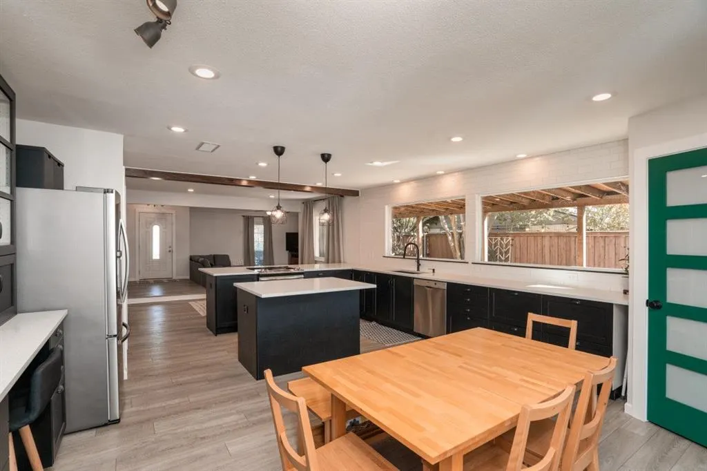 2116 Oak Brook Drive