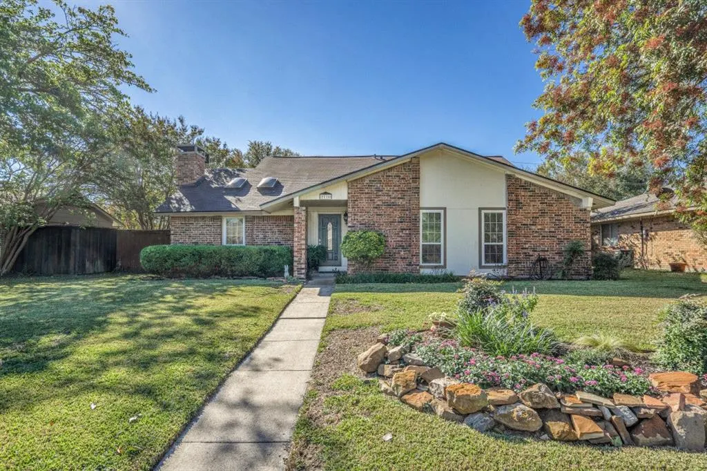 2116 Oak Brook Drive