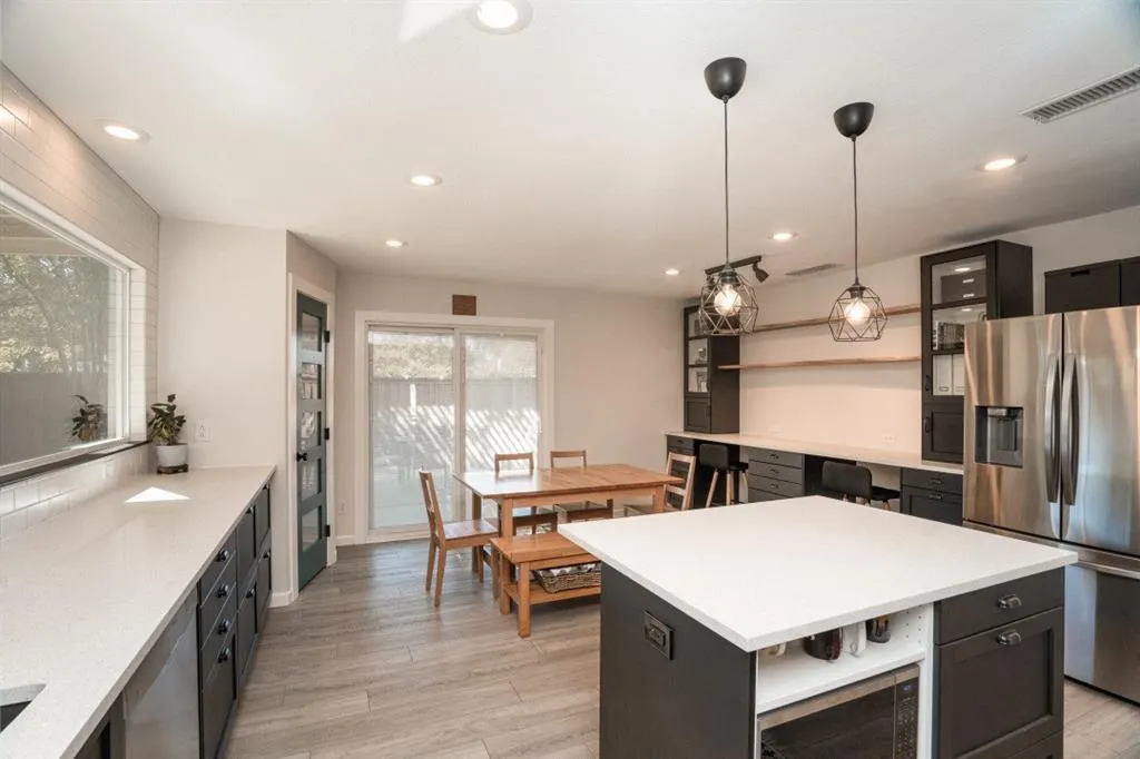2116 Oak Brook Drive