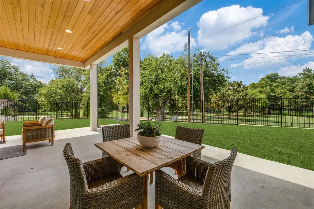7163 Lyre Lane