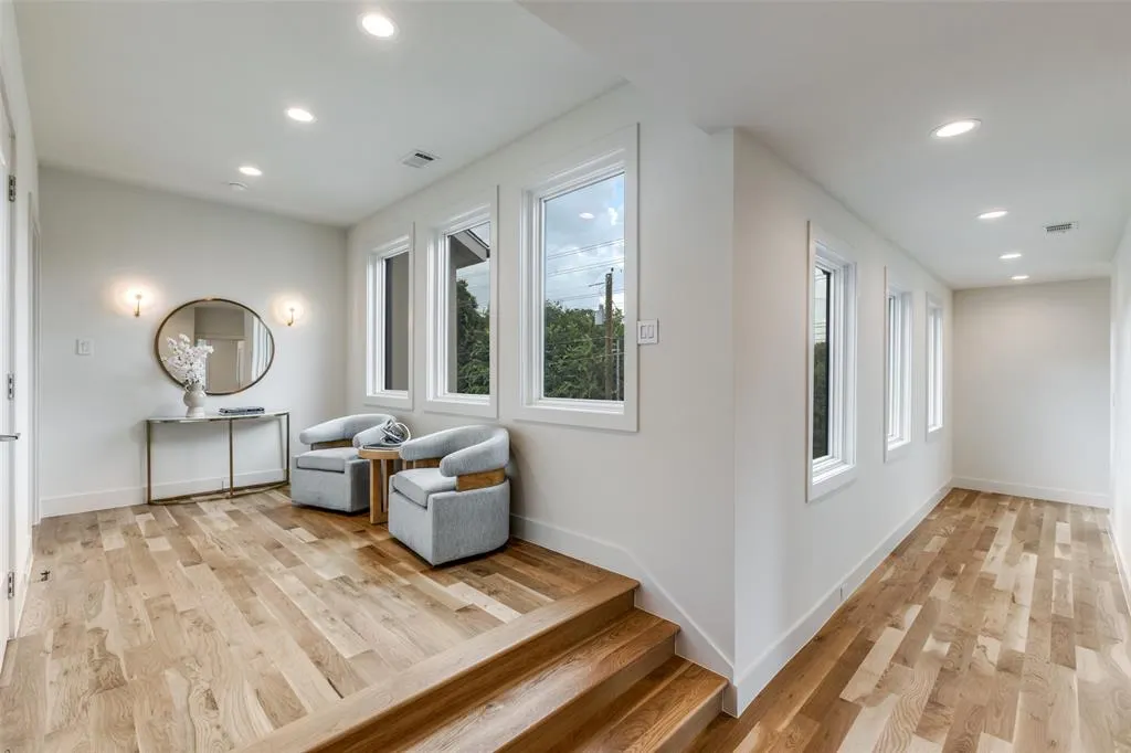 7163 Lyre Lane