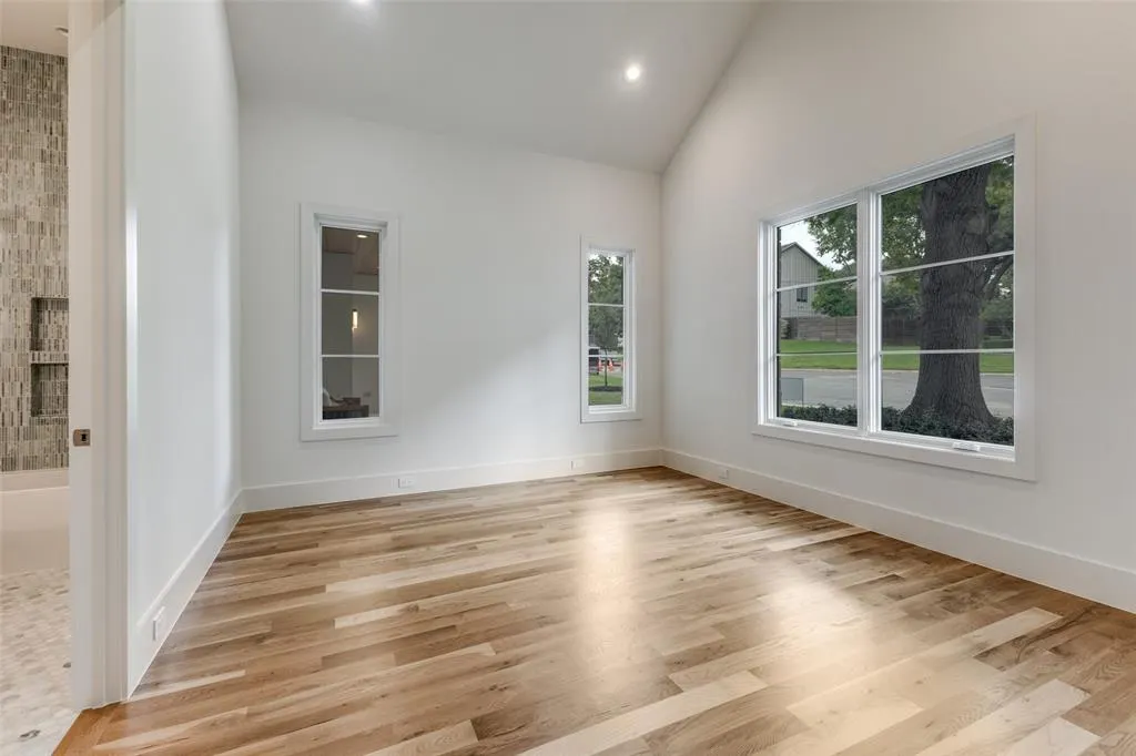 7163 Lyre Lane