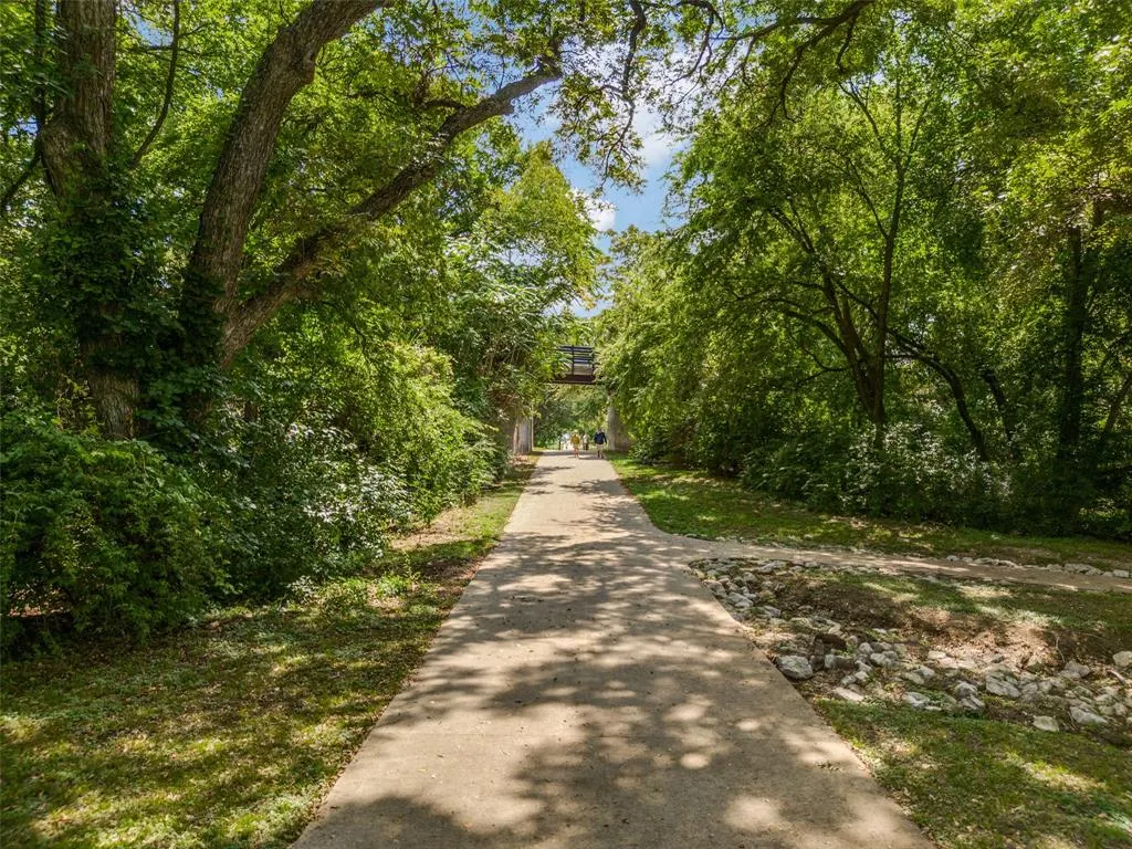 7163 Lyre Lane