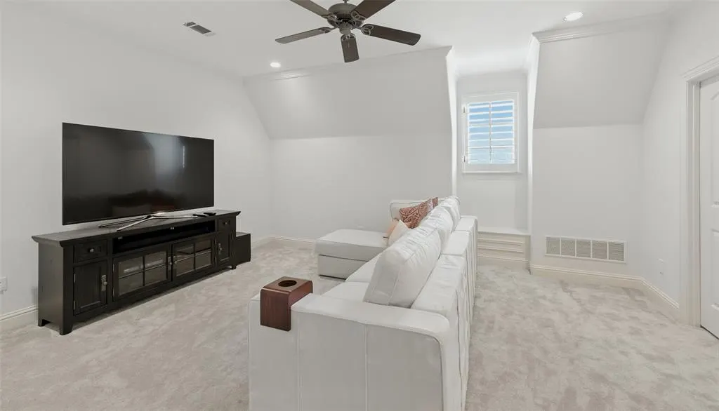 2821 Vista View Lane