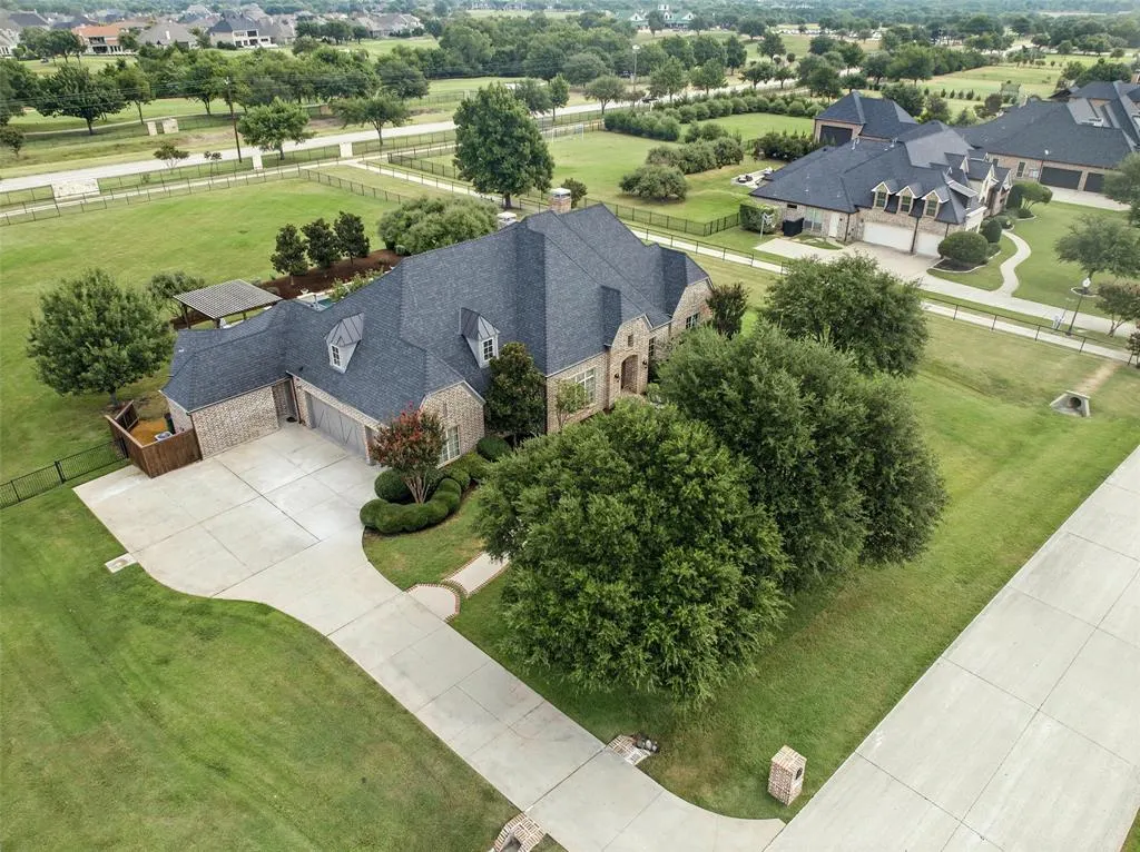 2821 Vista View Lane