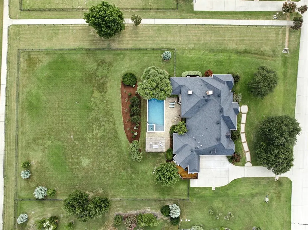 2821 Vista View Lane