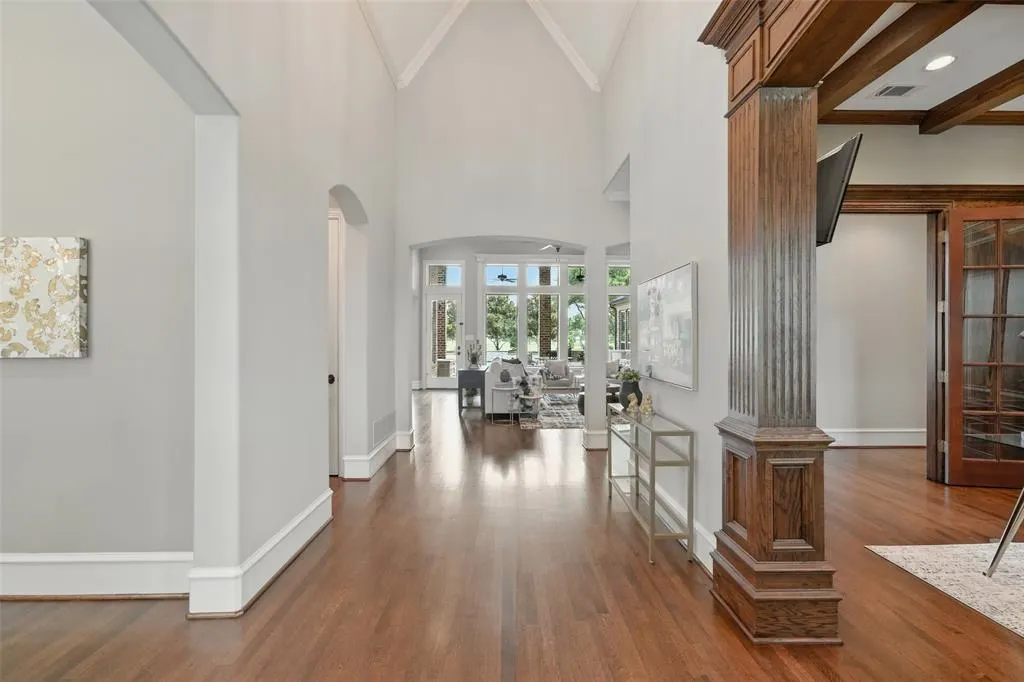 2821 Vista View Lane