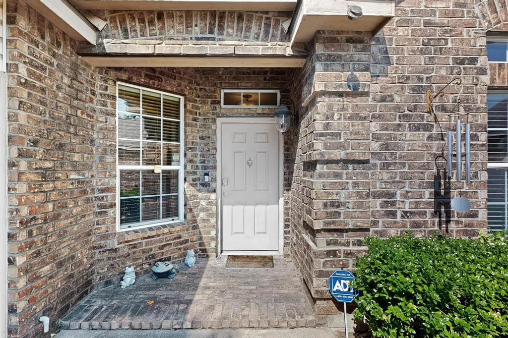 2312 Orchid Drive