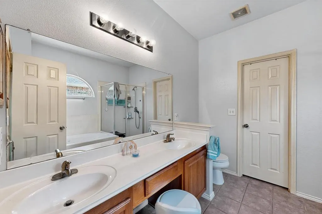 2312 Orchid Drive
