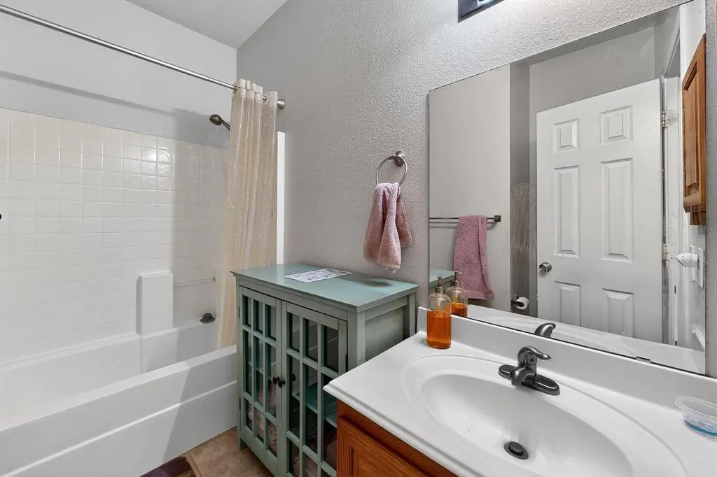 2312 Orchid Drive