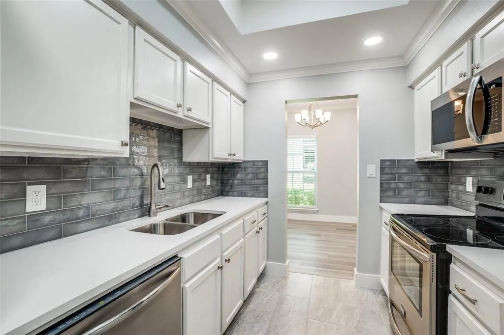 8600 Coppertowne Lane, #1300