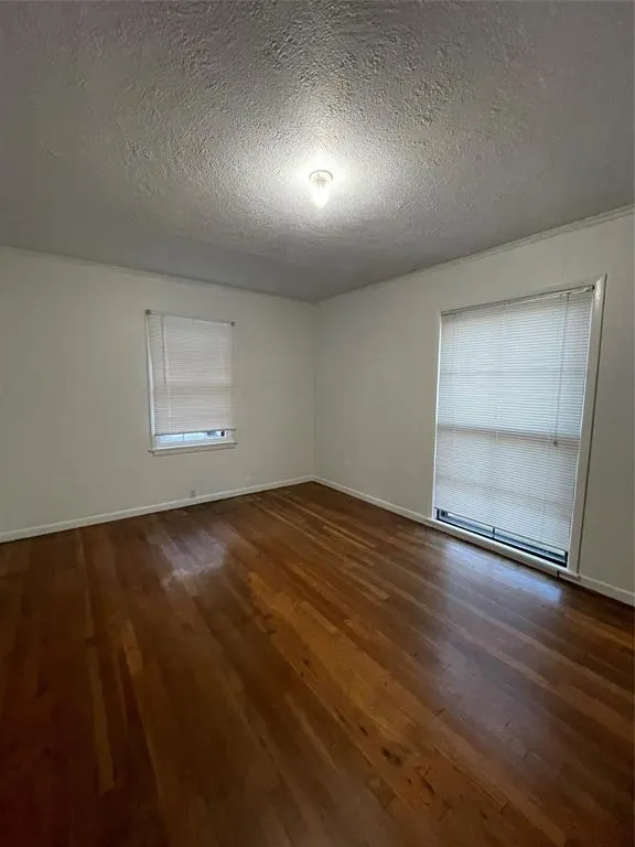 4133 Shelley Boulevard