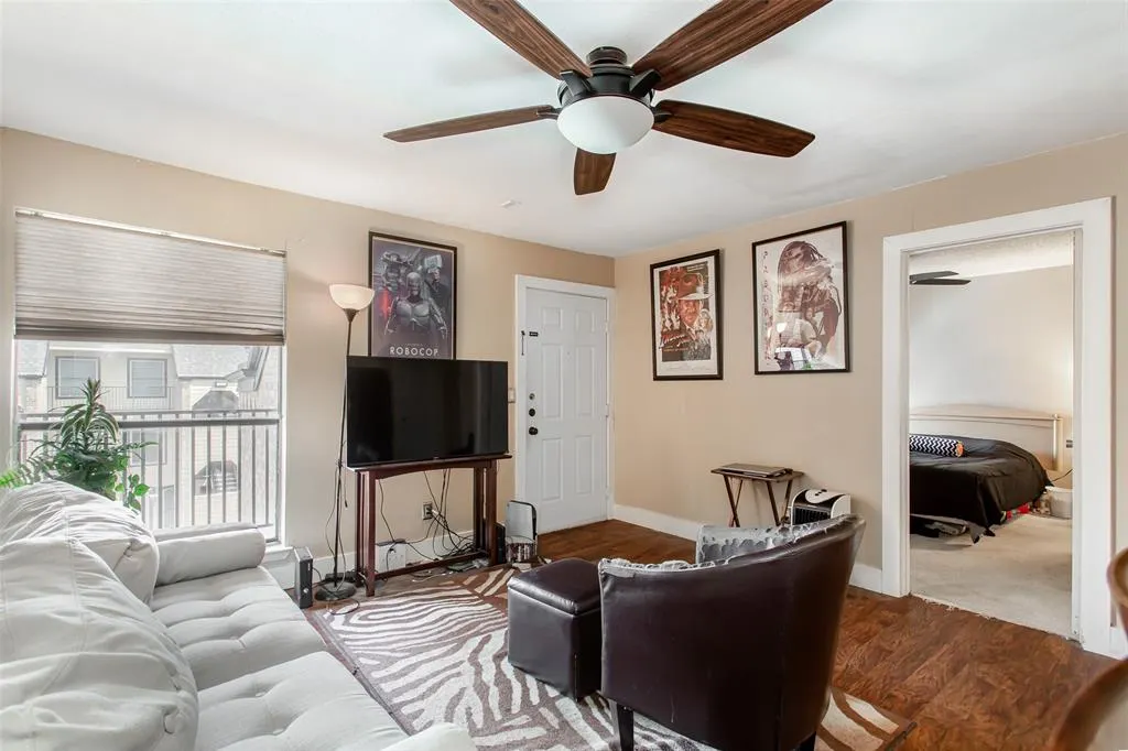 3022 Forest Lane, #221
