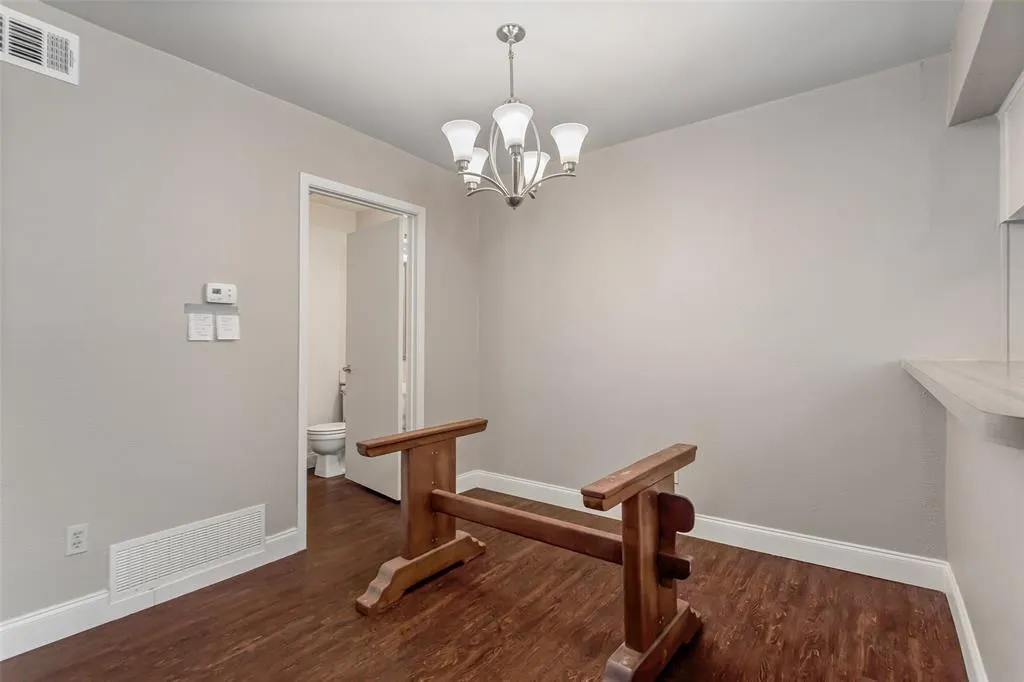 333 Melrose Drive, #10C