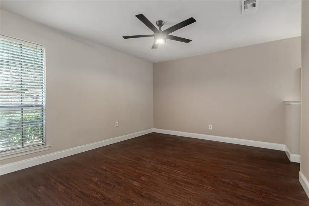 333 Melrose Drive, #10C