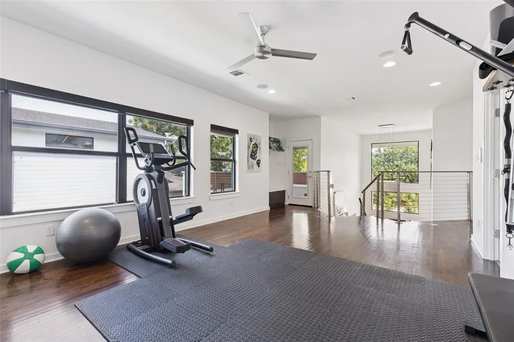 3922 Valley Ridge Road