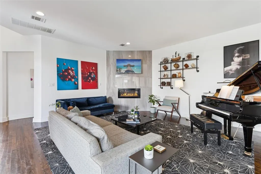 3922 Valley Ridge Road