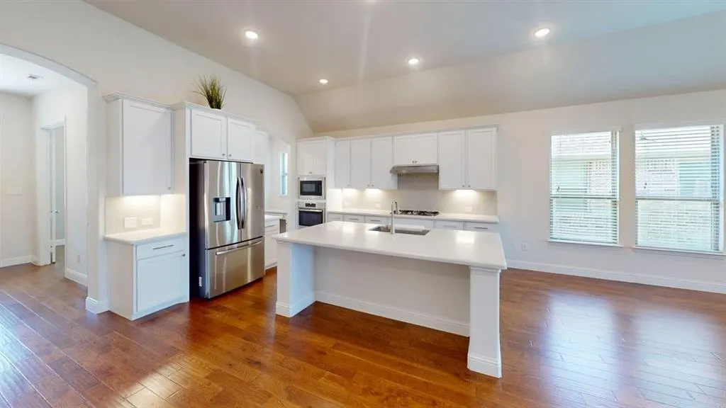 2217 Newton Lane