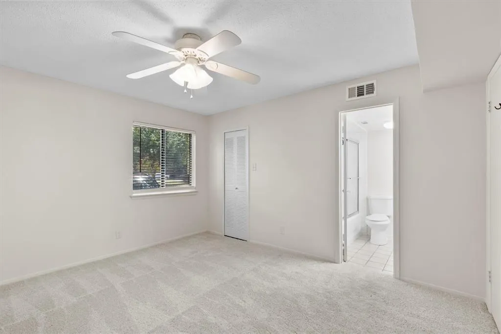 5935 Harvest Hill Road, #1096