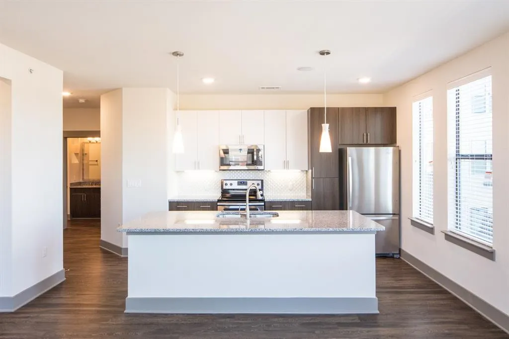 2175 Tucker Street, #1104