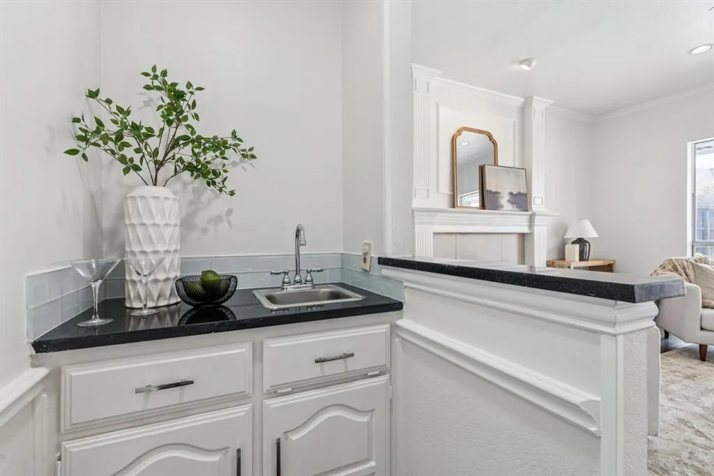 2609 Tulip Drive