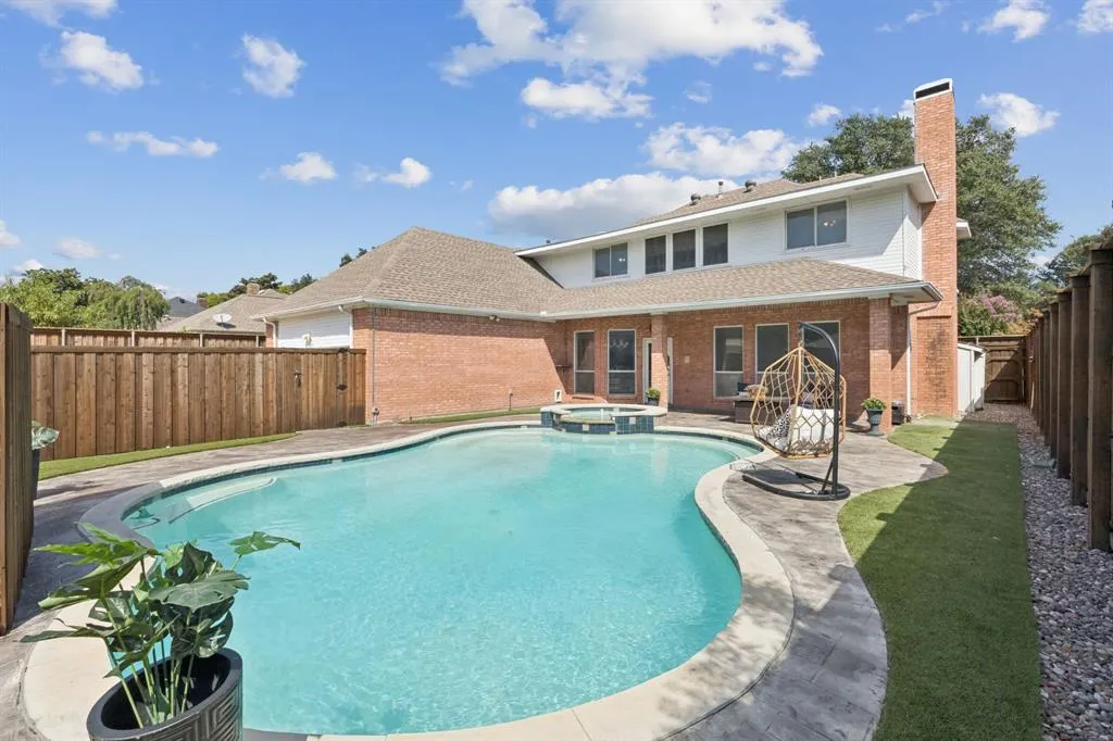 2609 Tulip Drive