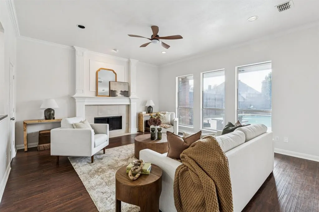 2609 Tulip Drive