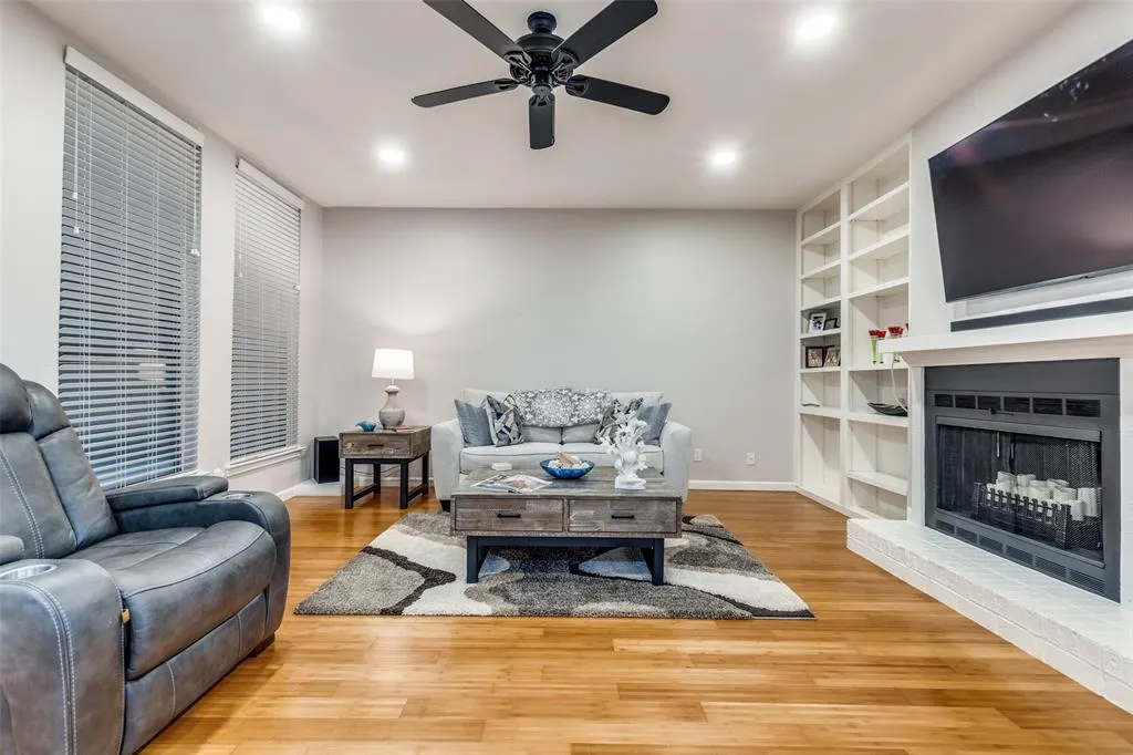 7525 Holly Hill Drive, #1