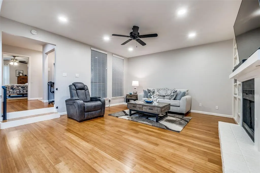 7525 Holly Hill Drive, #1