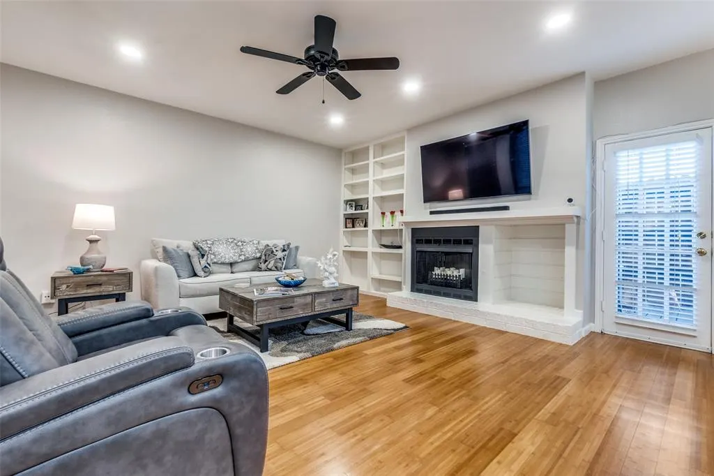 7525 Holly Hill Drive, #1