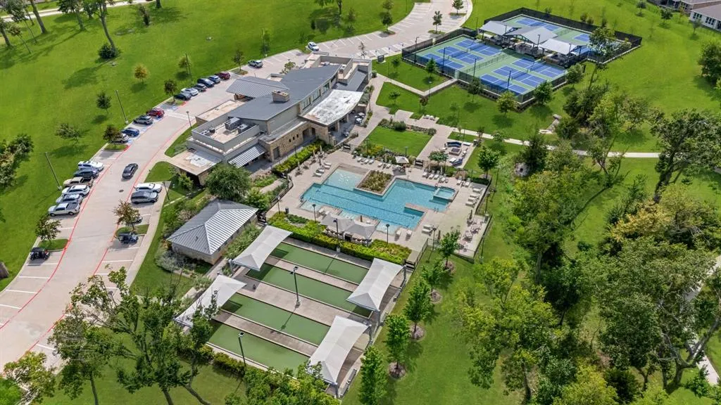 101 Long Pines Drive