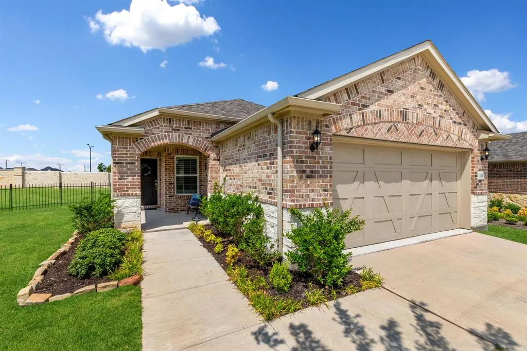 101 Long Pines Drive