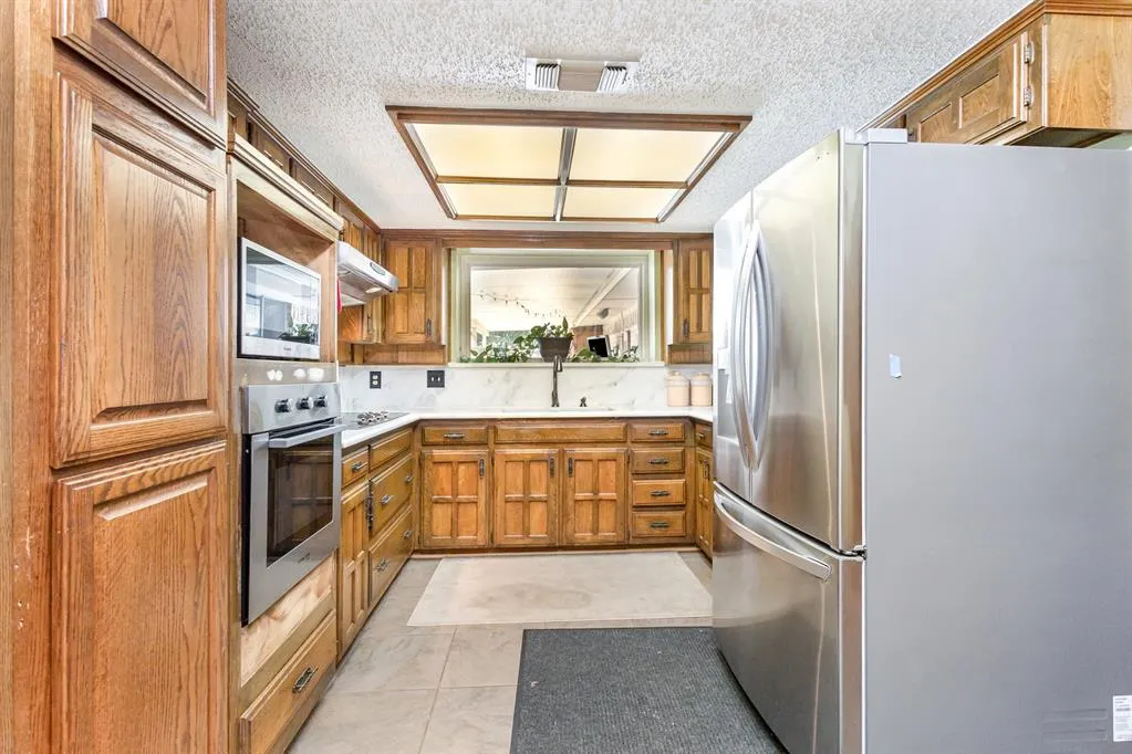 1532 Tampico Drive