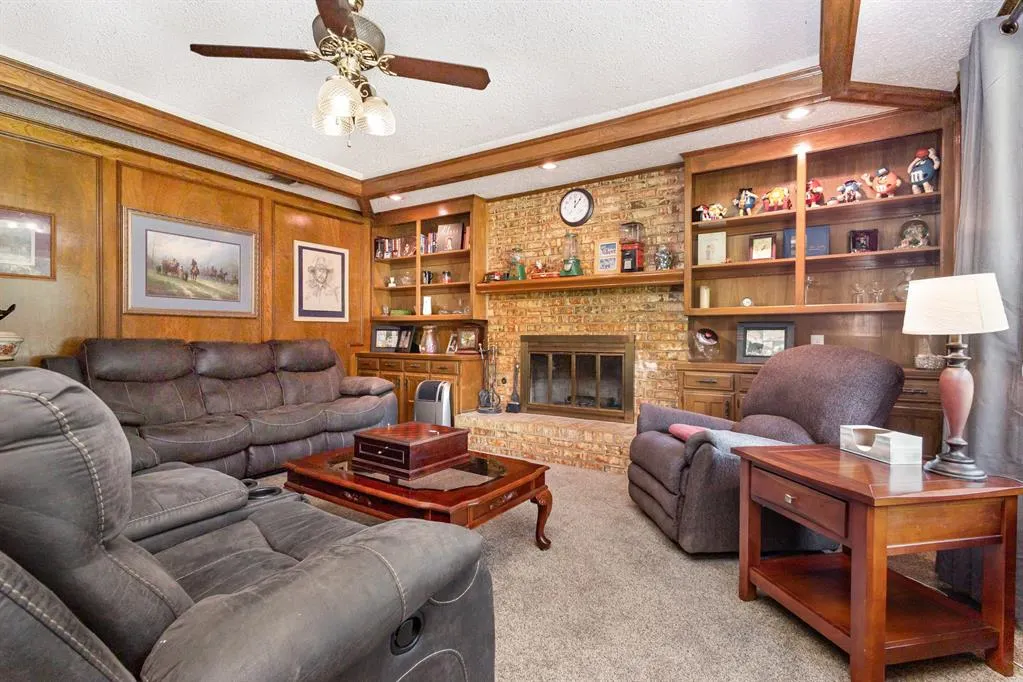 1532 Tampico Drive