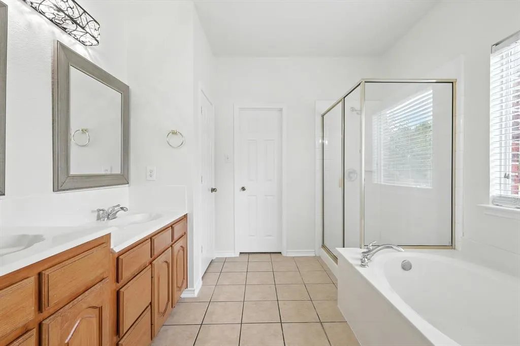 1405 Kingsley Drive
