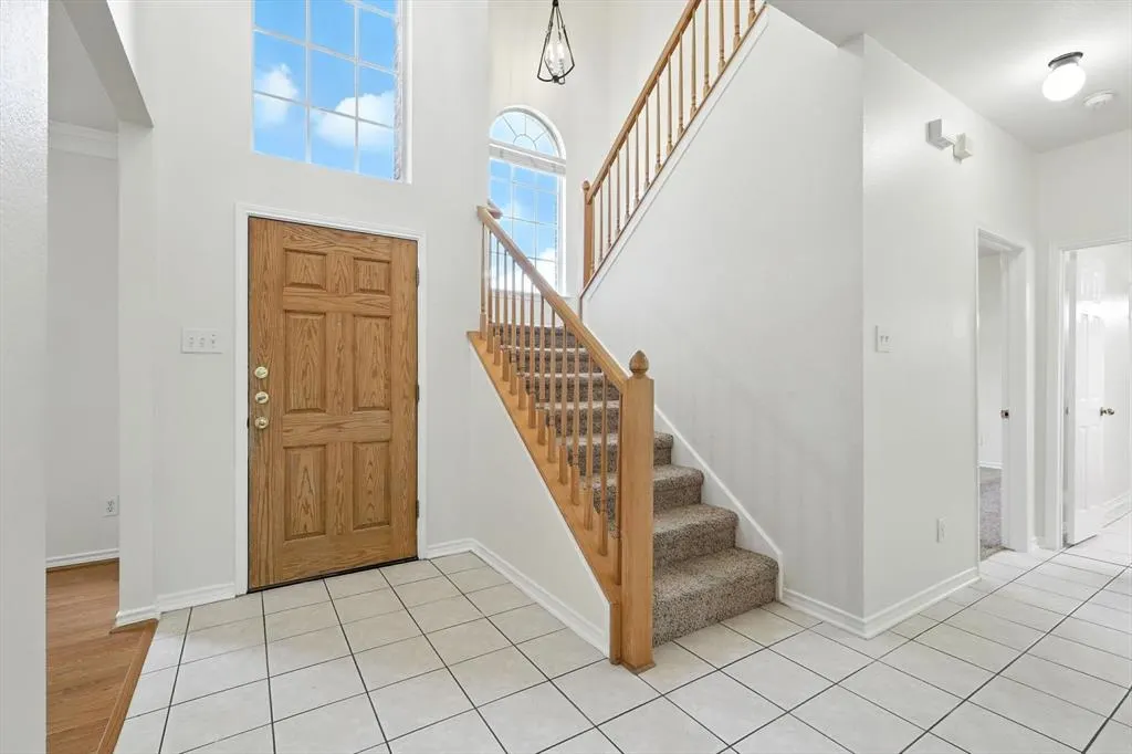 1405 Kingsley Drive
