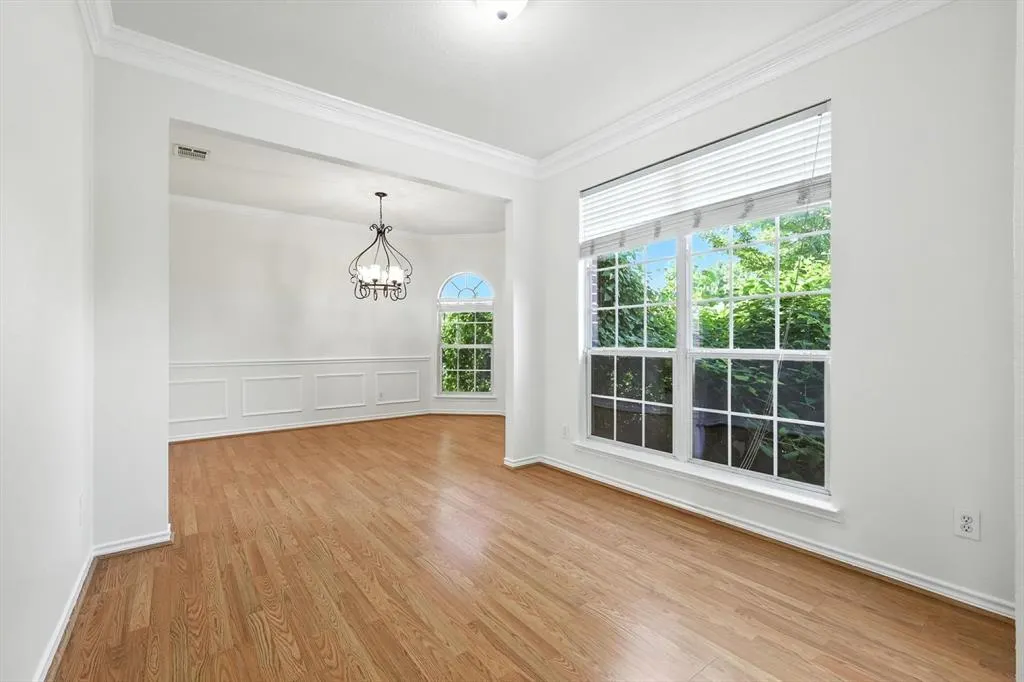 1405 Kingsley Drive